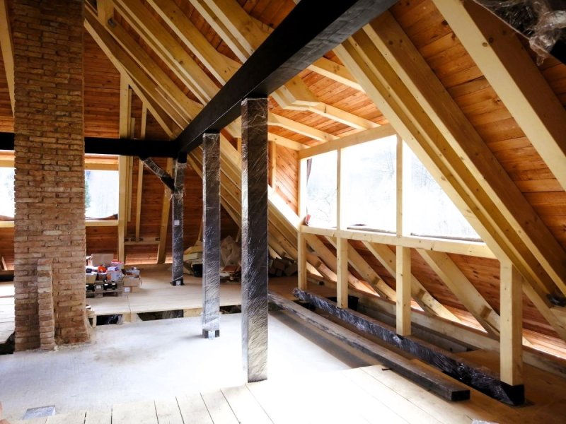 Pohledový krov Fara Chlískov