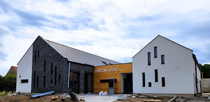 Střecha na klíč obecní úřad Zvole